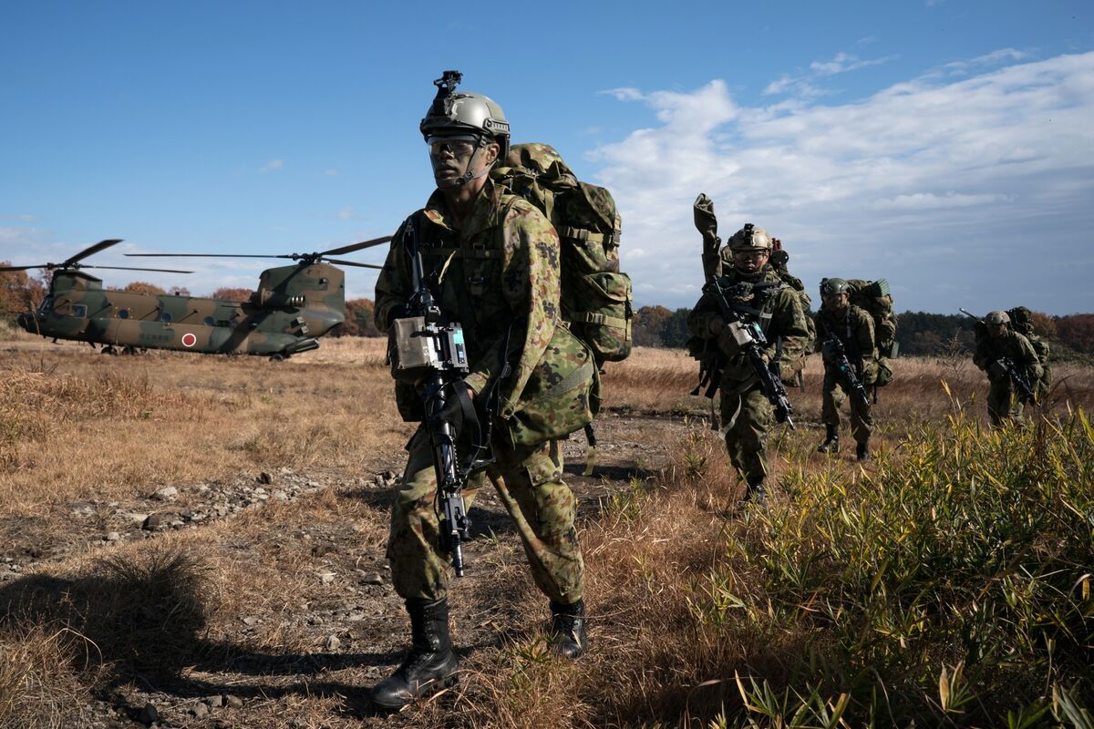 Illustrative photo for: Japan Philippines military exercises history deepen ties