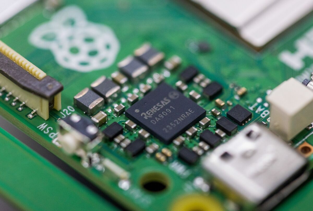 Illustrative photo for: Raspberry Pi Sales Rise: 25% Boost for Miniature Computers