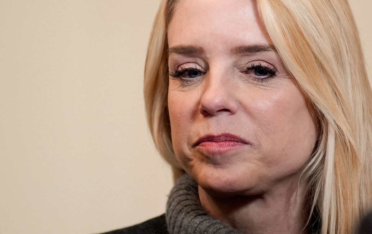Illustrative photo for: Senate Eyes AG Who Supports DOJ Independence from Trump —