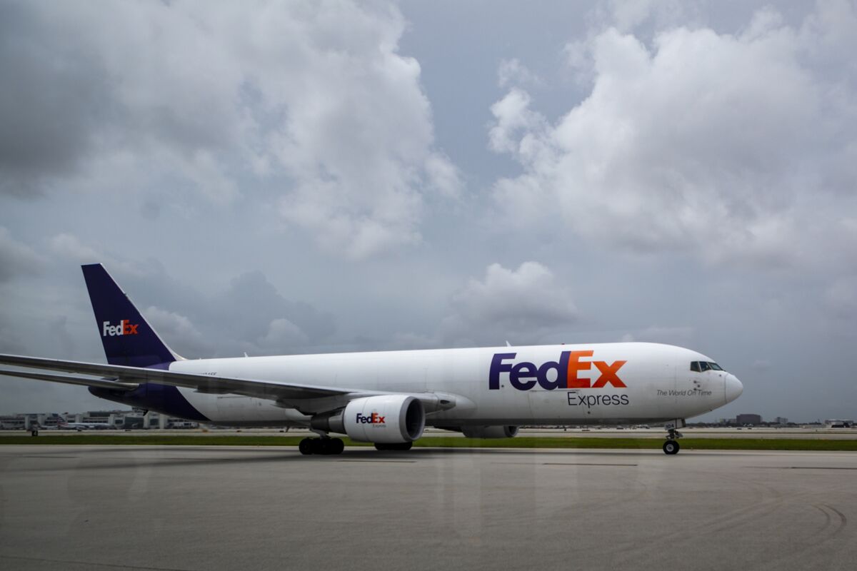 Illustrative photo for: FedEx pilots tentative agreement signals breakthrough after