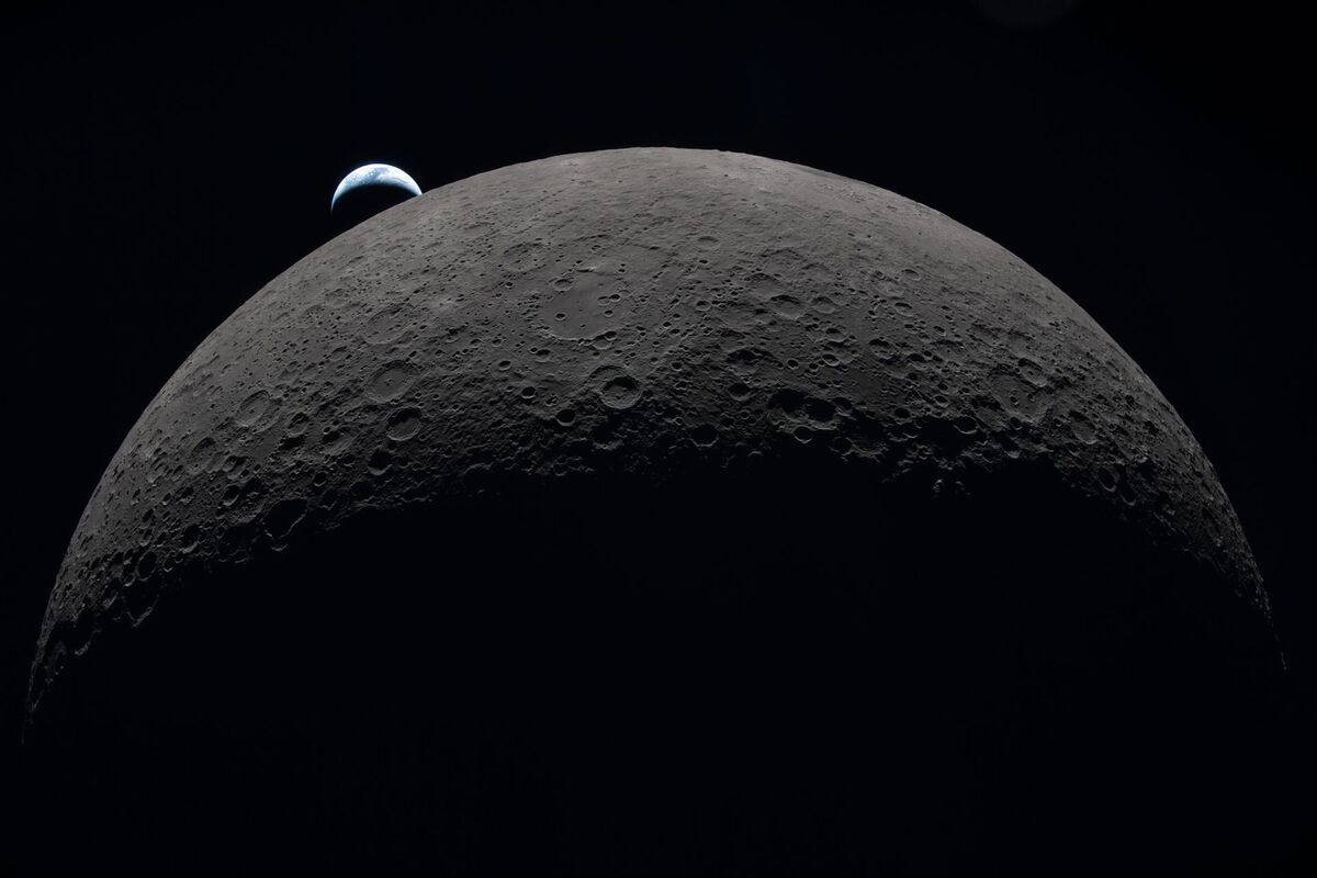 Illustrative photo for: Moon Joy NASA circled moon future exploration: NASA logs