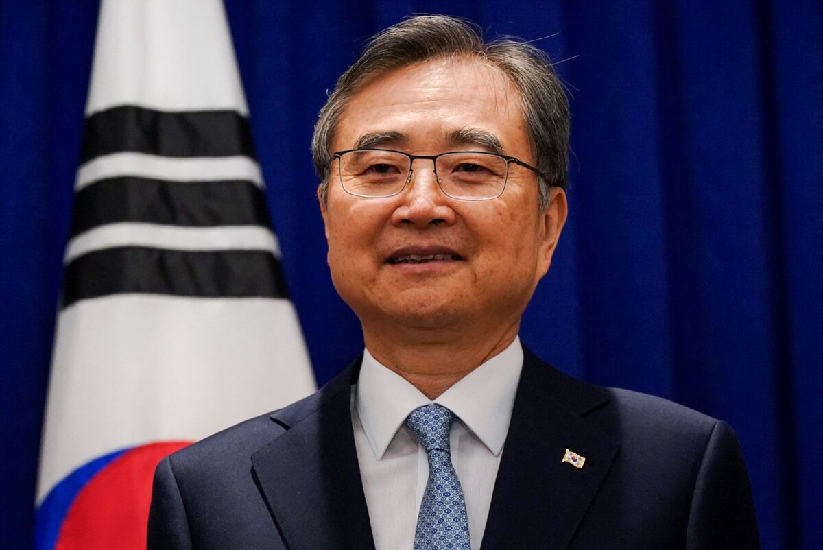 Illustrative photo for: South Korea Plans Special Envoy to Iran for Stranded Ships’