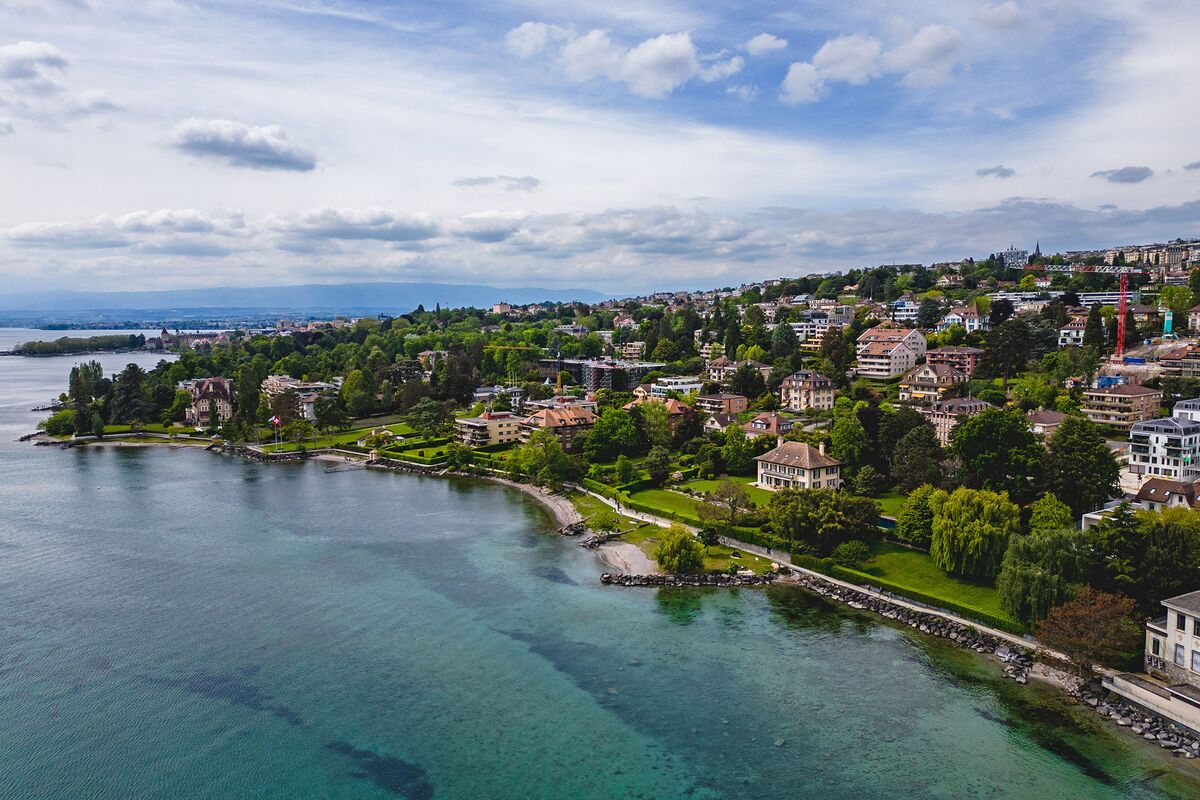 Illustrative photo for: European property hotspots escape Iran war