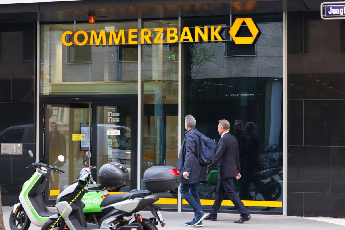Illustrative photo for: UniCredit Commerzbank talks valuation: valuation dispute