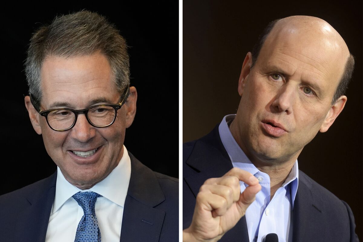 Illustrative photo for: Revised loan terms collateral removal: Blue Owl Co-CEOs