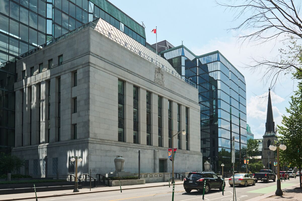 Illustrative photo for: Canadian central bank deputies selection: two named to