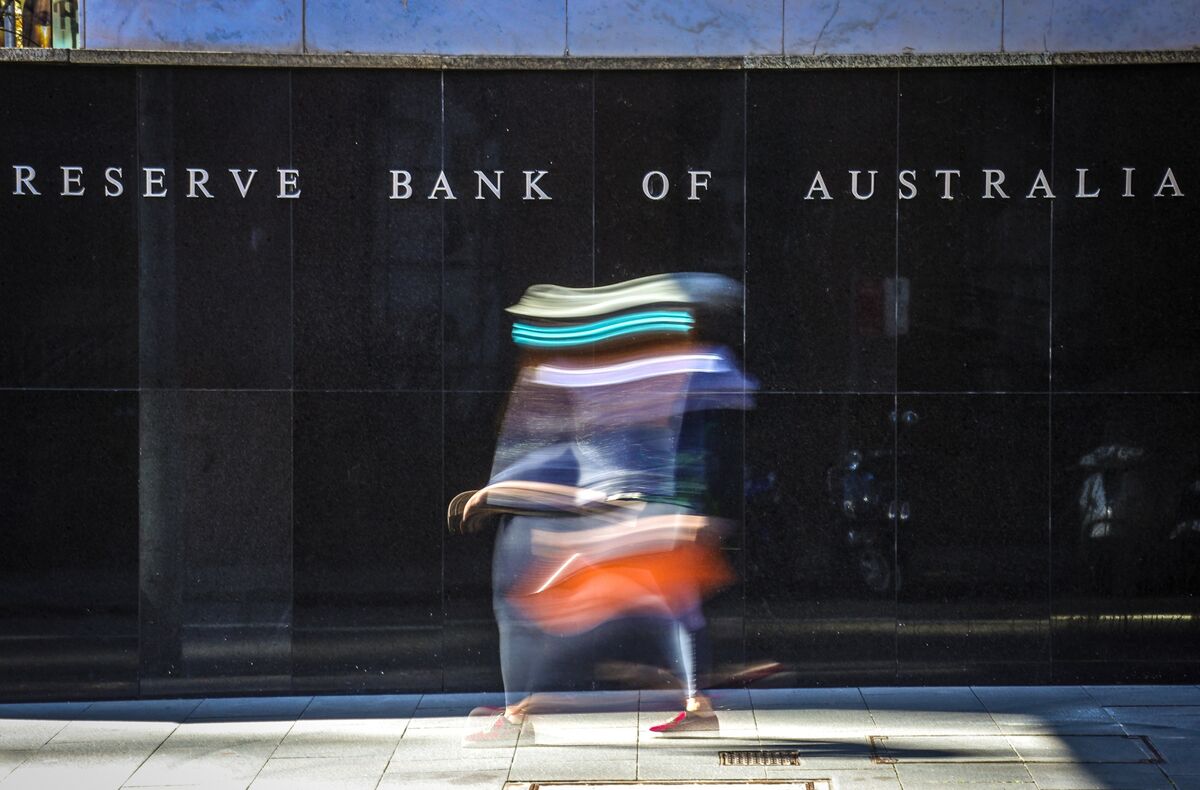 Illustrative photo for: RBA Monitors Anthropic Myths AI Amid AI model cyberattacks