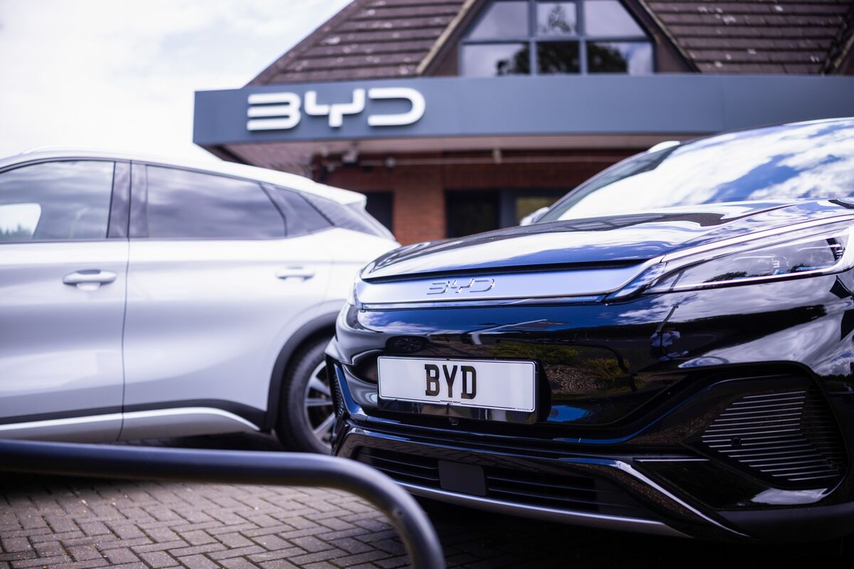 Illustrative photo for: BYD and Geely Poised to Benefit as Electric Vehicle Demand