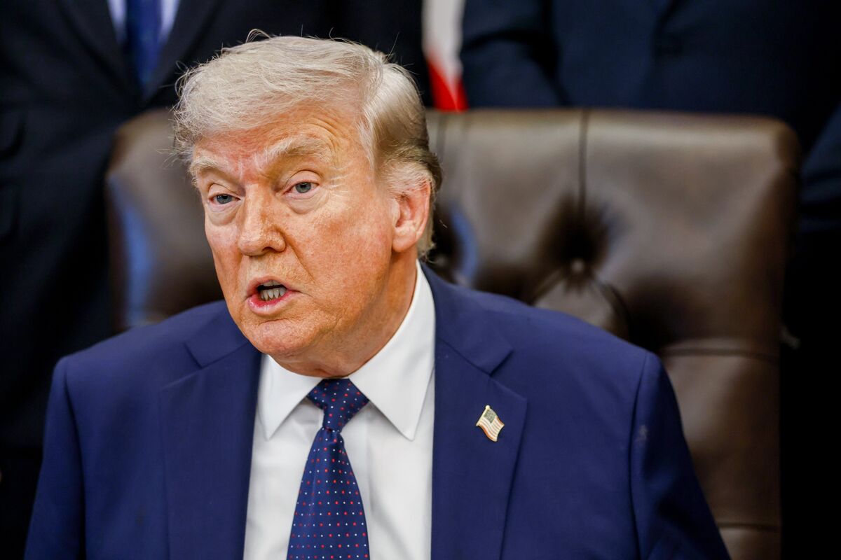 Illustrative photo for: Judge review of Trump privacy lawsuit undermines IRS case