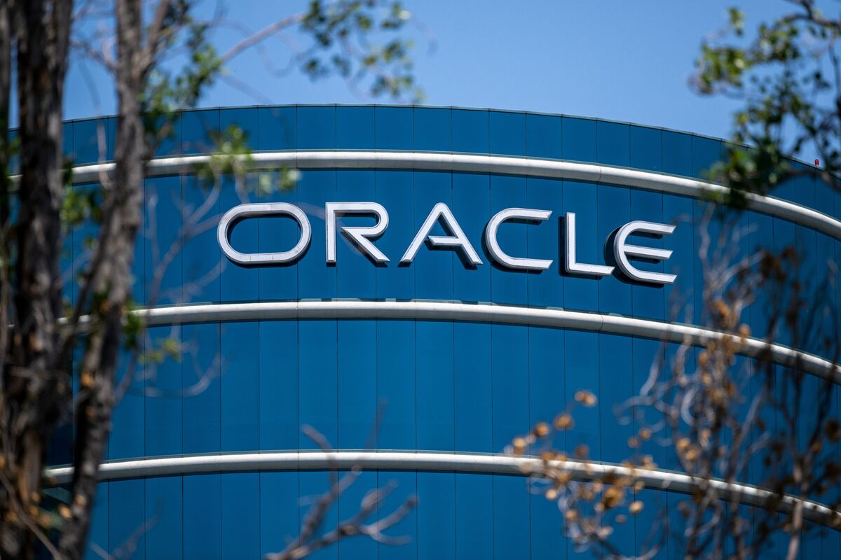 Illustrative photo for: $16 Billion Financing for Oracle Data Center in Michigan