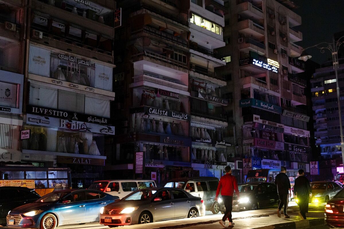 Illustrative photo for: Cairo energy saving measures Prompt Power Cuts Across
