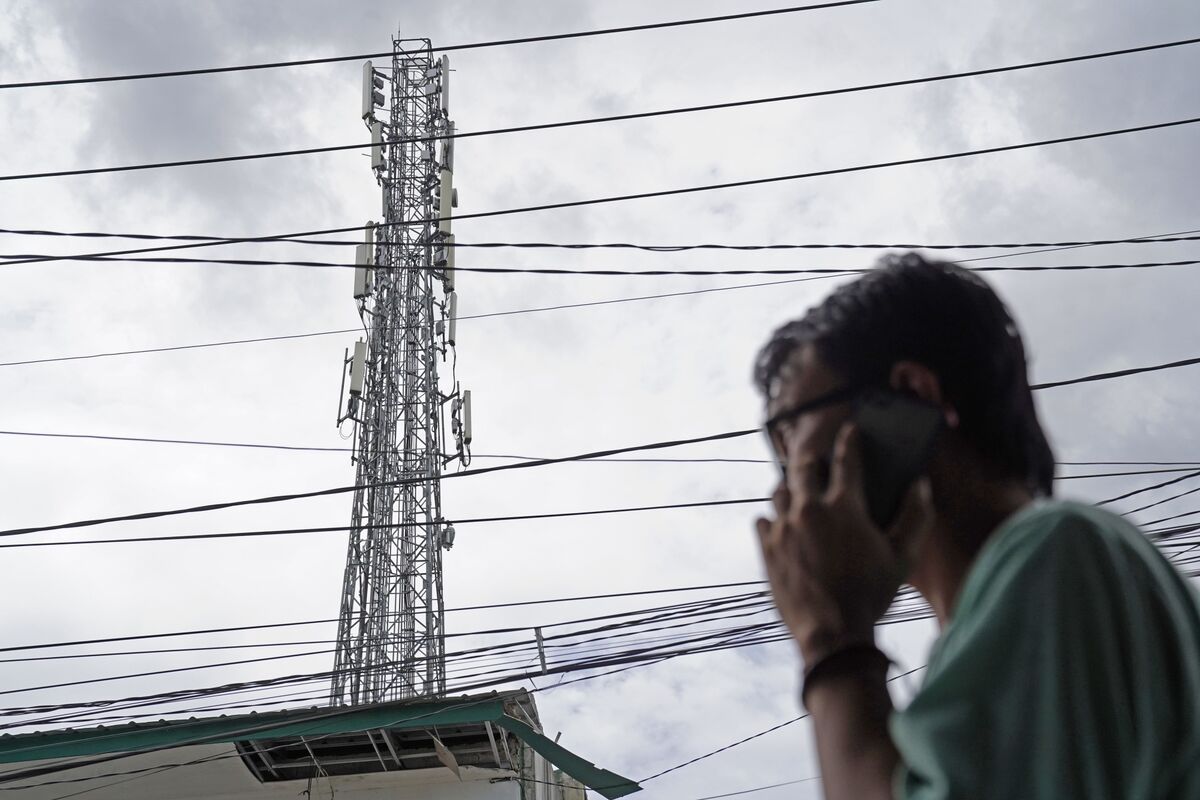 Illustrative photo for: Solusi Sinergi Digital Eyes Private Credit After Postponing