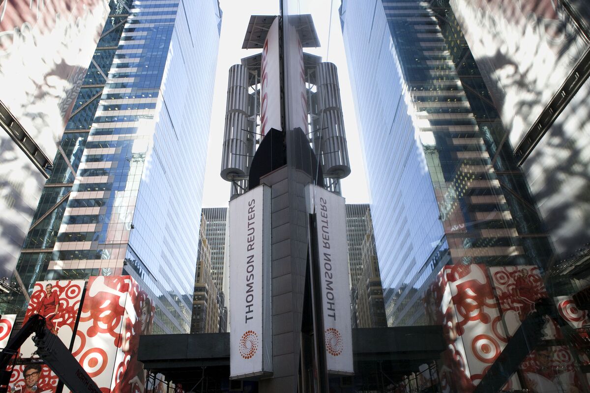 Illustrative photo for: Reuters shares drop anticipation earnings as Thomson