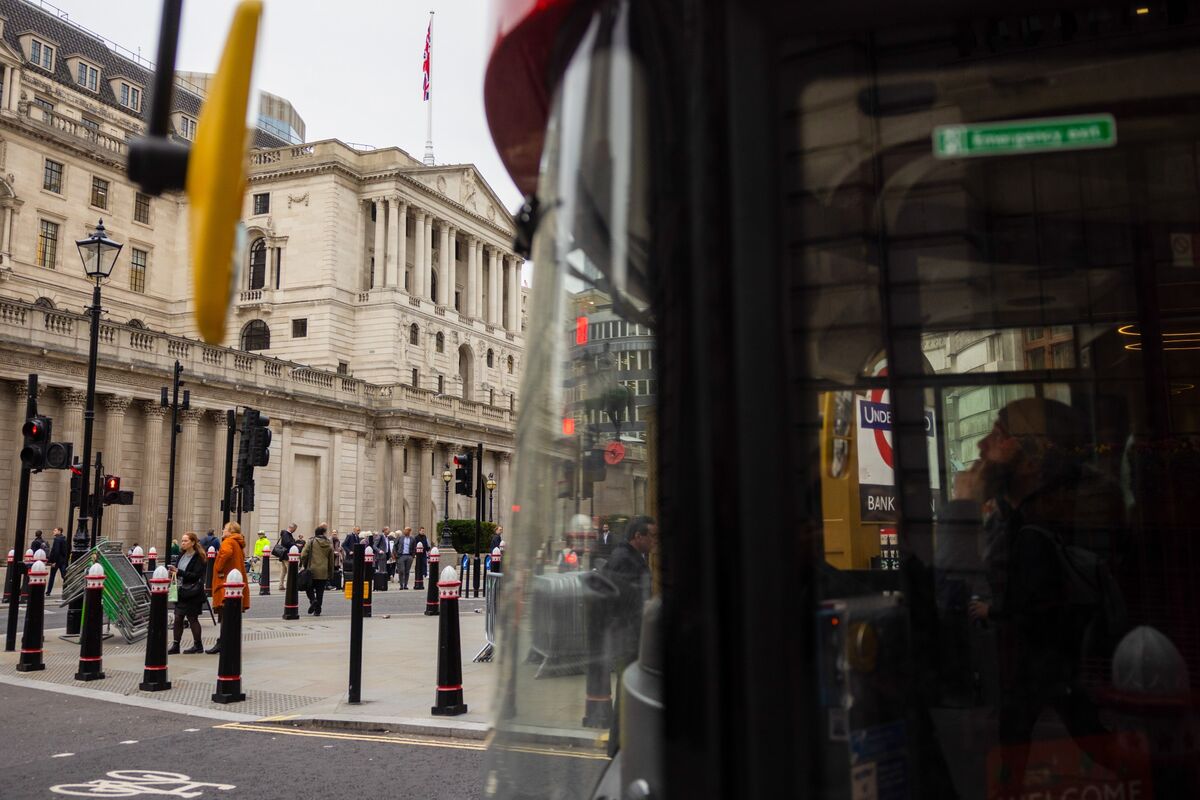 Illustrative photo for: UK Q1 Economic Outlook Boost Seen, but Public Skepticism