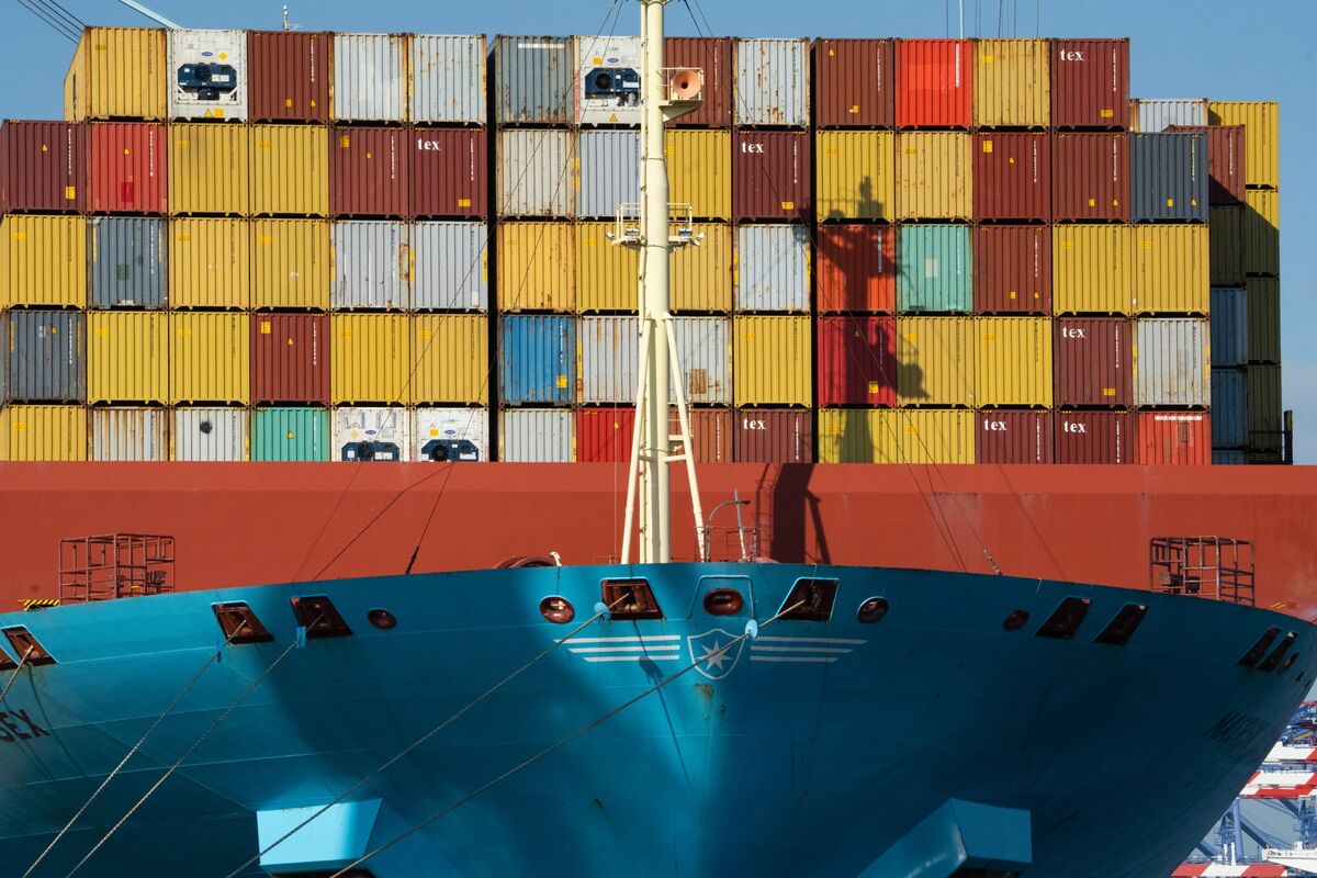 Illustrative photo for: Maersk CEO: oil shock costs rise will hit margins