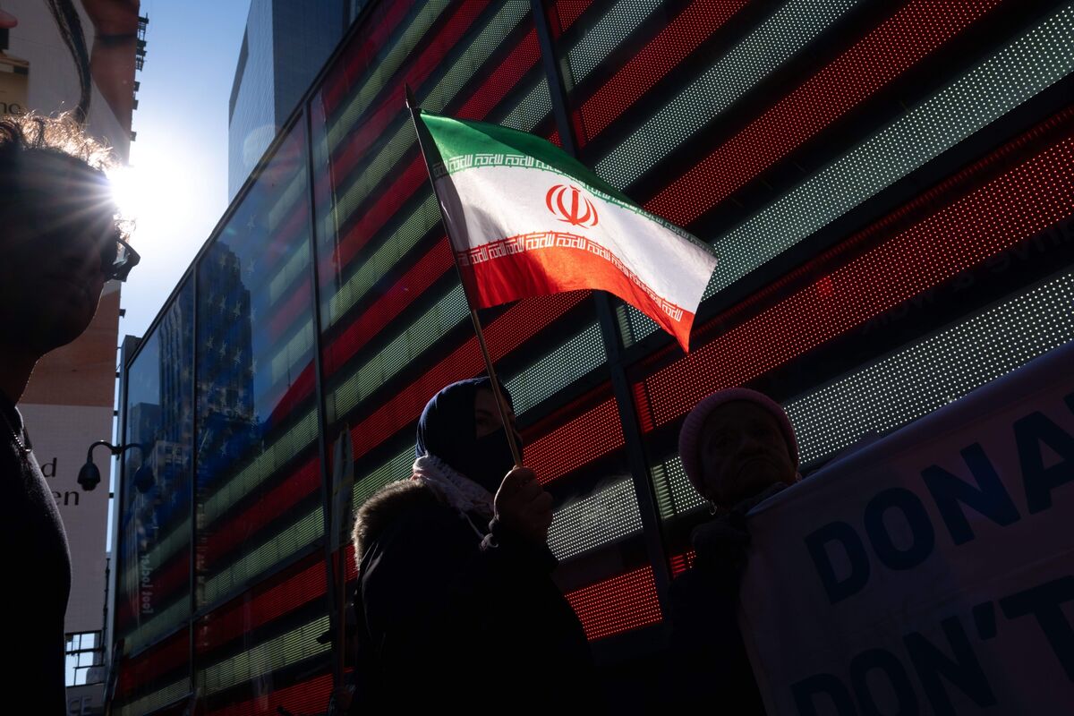 Illustrative photo for: Iran replies to US proposal end war