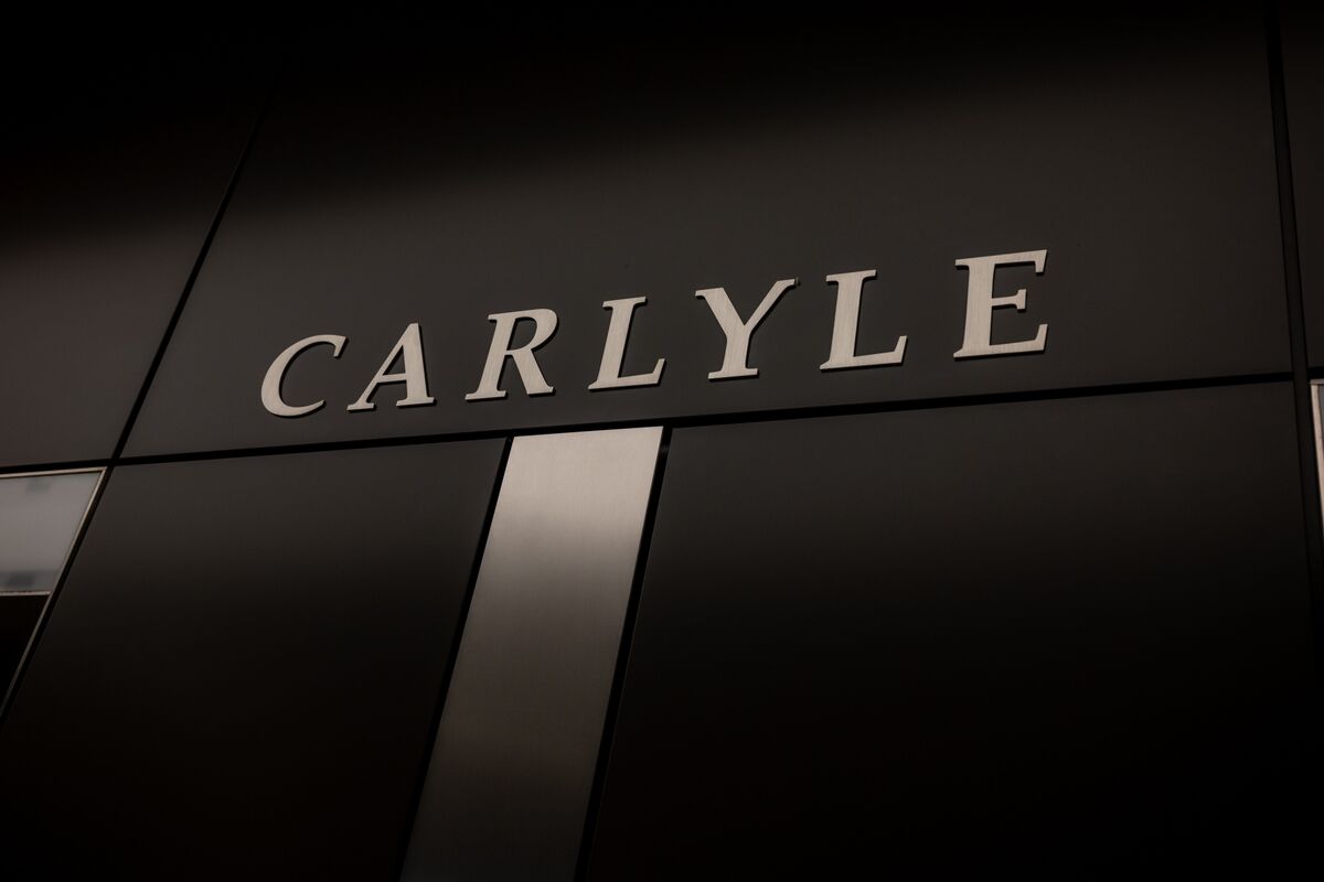 Illustrative photo for: Carlyle Private Credit Fund Asset Write-downs Nugde