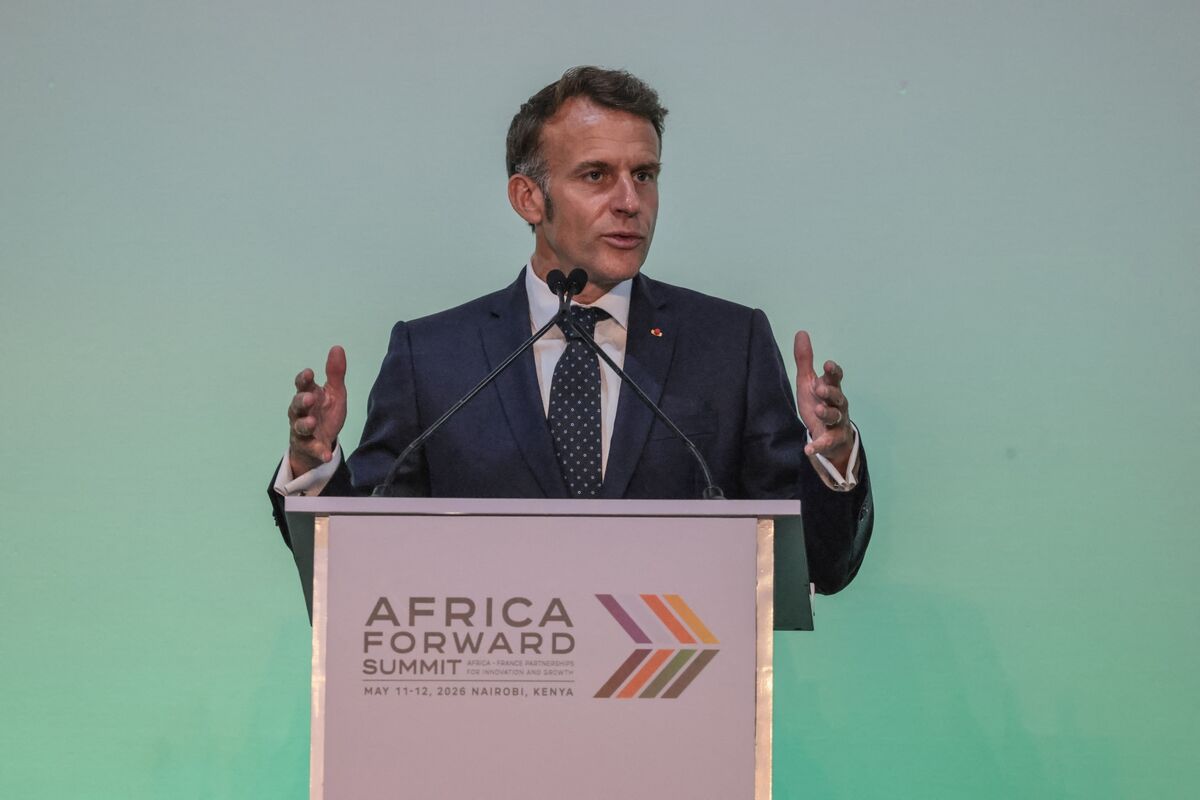Illustrative photo for: France Africa summit deals montant: $27B, Macron says