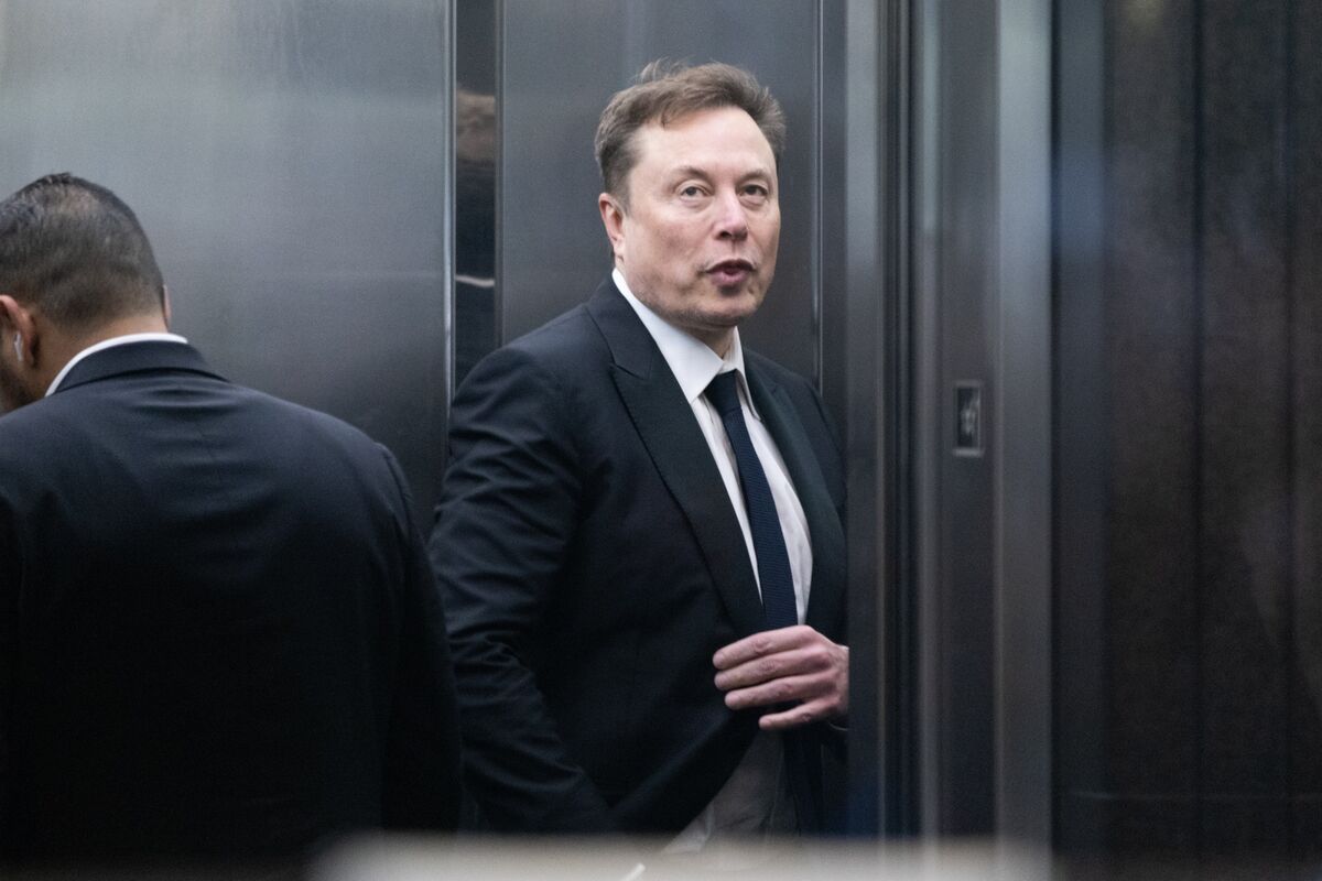 Illustrative photo for: Judge flags red flags in $1.5M deal over Musk SEC