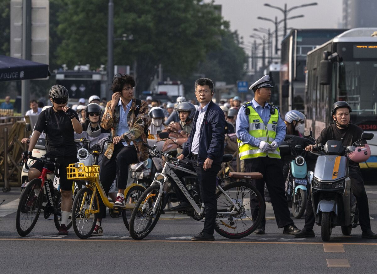 Illustrative photo for: Chinese rising confidence social media fuels optimism on