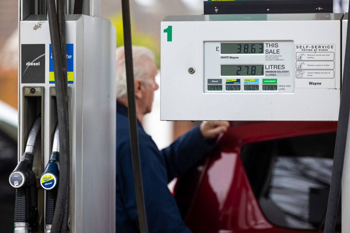 Illustrative photo for: REeves scrapping fuel duty hike: UK Chancellor to scrap