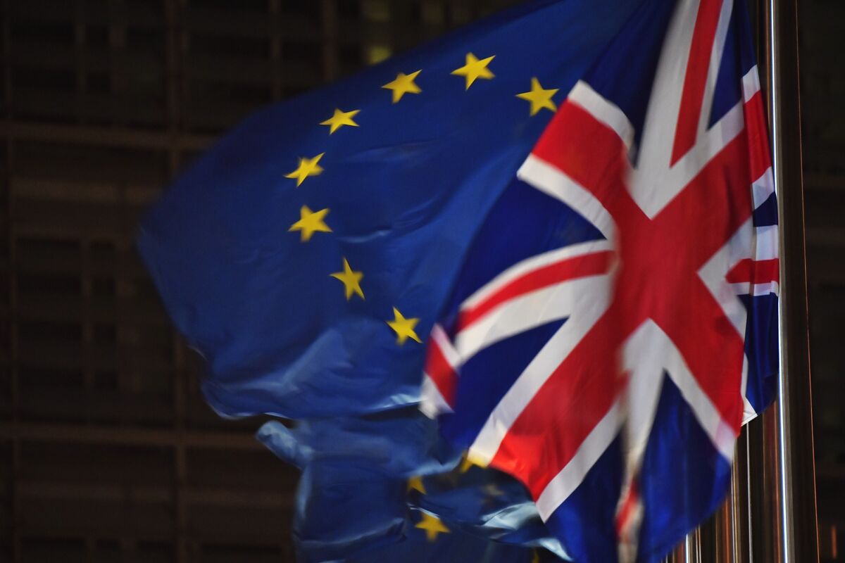 Illustrative photo for: Britain EU relationship reconsideration: Labour hints