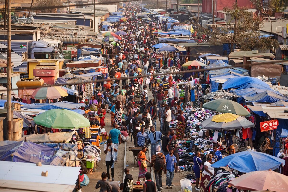 Illustrative photo for: Zambia Inflation Slows to Eight-Year Low in May on Kwacha,