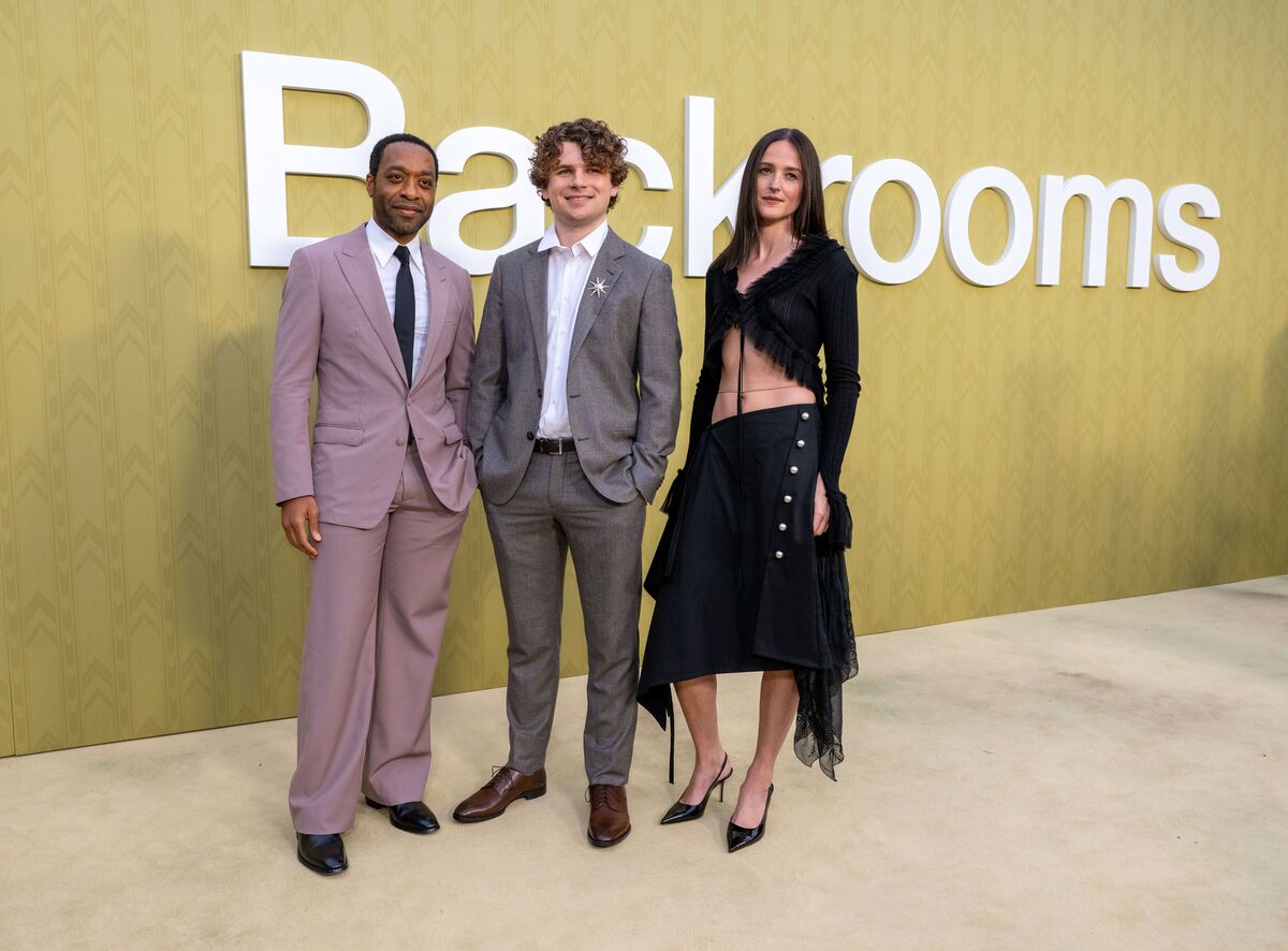 Illustrative photo for: YouTube creators under 30 reshape Hollywood headlines