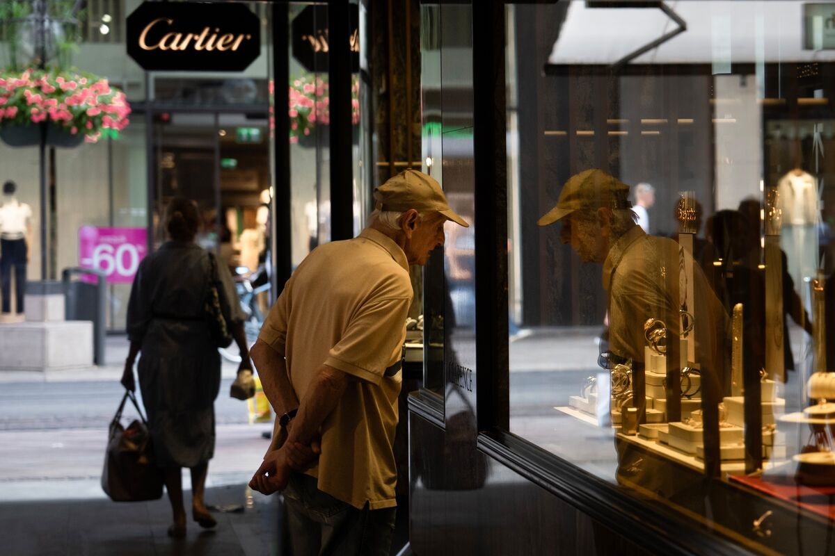Illustrative photo for: Swiss inflation surprise smaller than expected cools