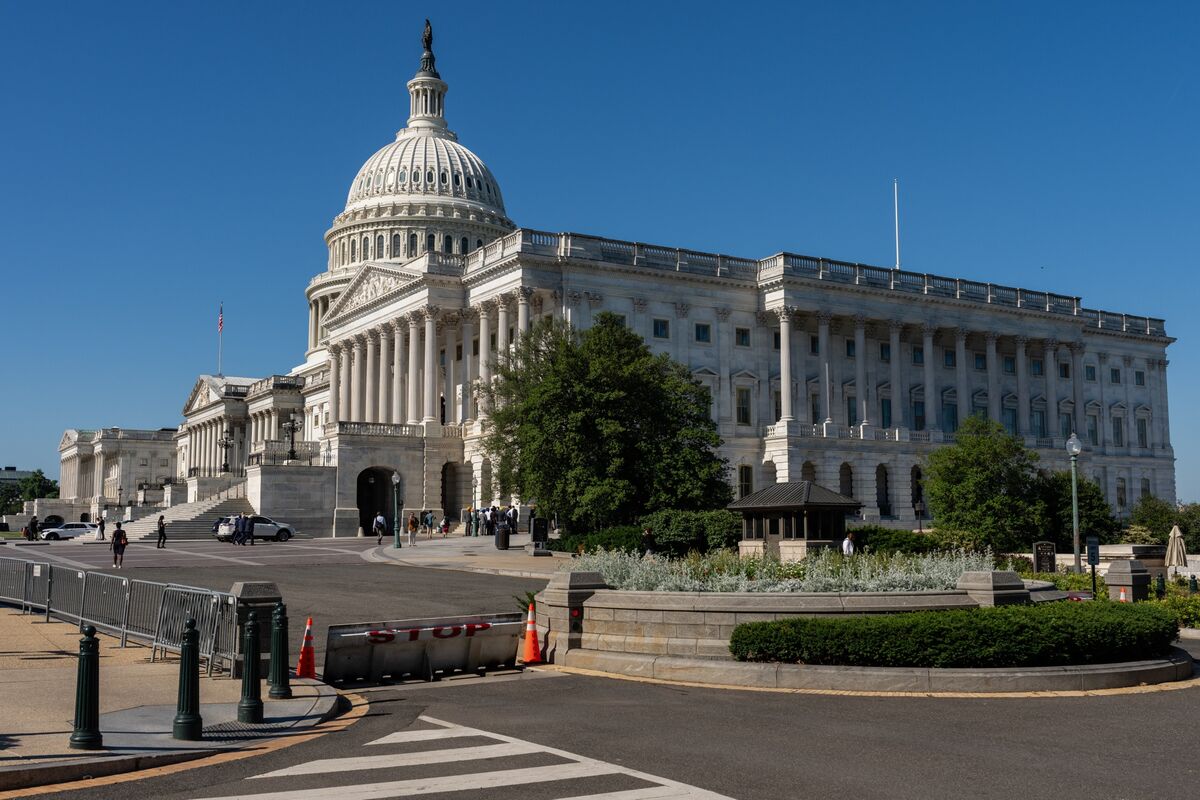 Illustrative photo for: House Tax Panel Advances Crypto Tax Policy Legislation for