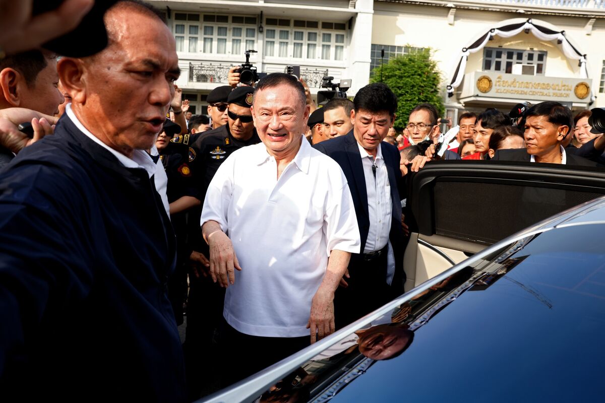 Illustrative photo for: Thailand Eyes Bankruptcy as Thaksin Tax Debt Bankruptcy