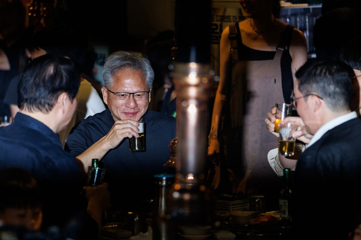 Illustrative photo for: Hongdae Friday Night Spotlight: Jensen Huang Takes Center