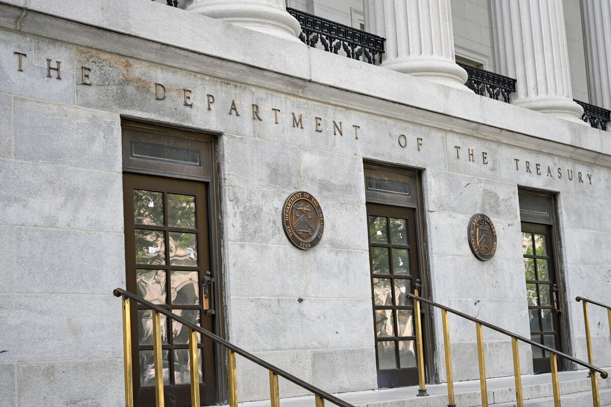 Illustrative photo for: ETF tax strategy guidance: ICI seeks Treasury guidance amid