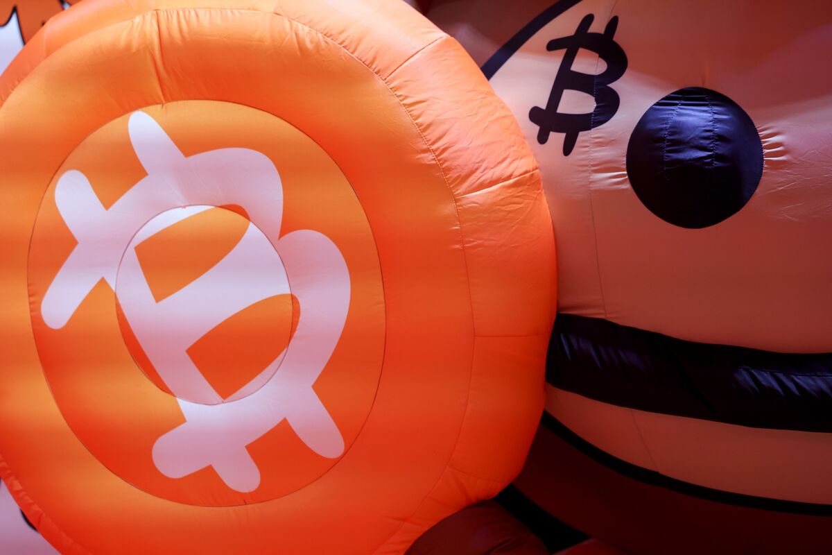 Illustrative photo for: Bitcoin climbs on geopolitical breakthrough: Iran-U.S.
