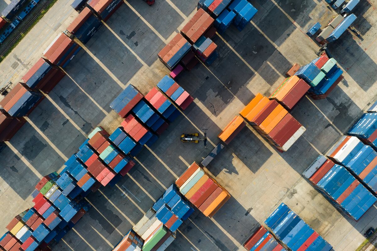 Illustrative photo for: South Korea export growth robustness shines in early June