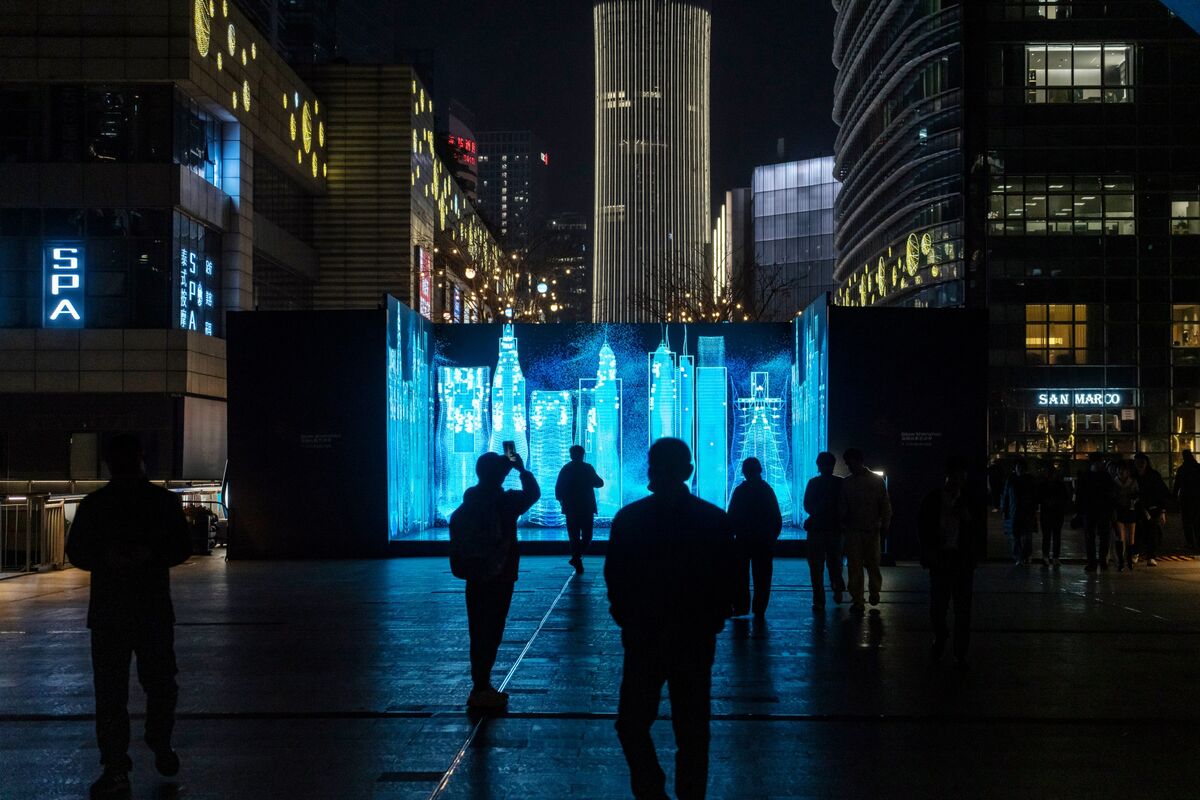Illustrative photo for: Tech stock fund profits China exposure boosts gains —