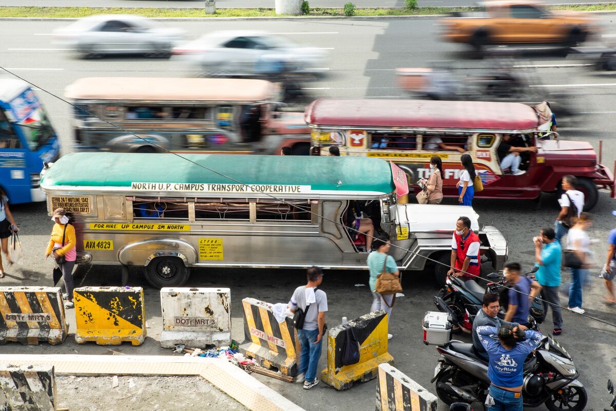 Illustrative photo for: Philippine bonds rebound inflation risks