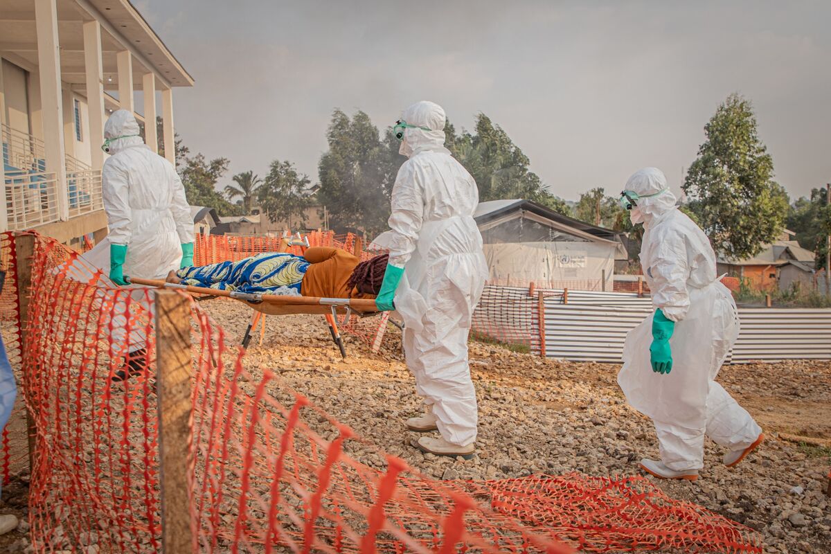 Illustrative photo for: Ebola Bundibugyo experimental treatments Trial Begins as