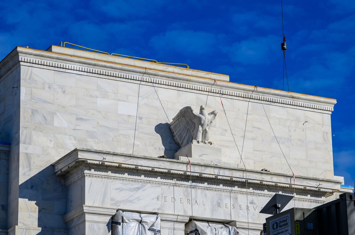 Illustrative photo for: Money-Market Funds Shift Toward Ultra Short Term Holdings