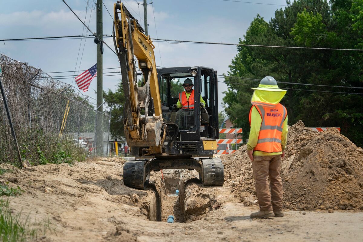 Illustrative photo for: US municipal bonds rally as cheap debt grips states —