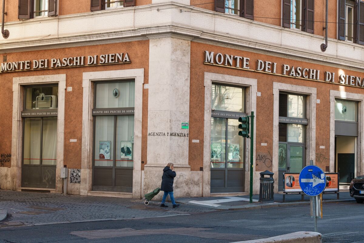 Illustrative photo for: Merger of equals talks: Monte dei Paschi, Banco BPM Eye