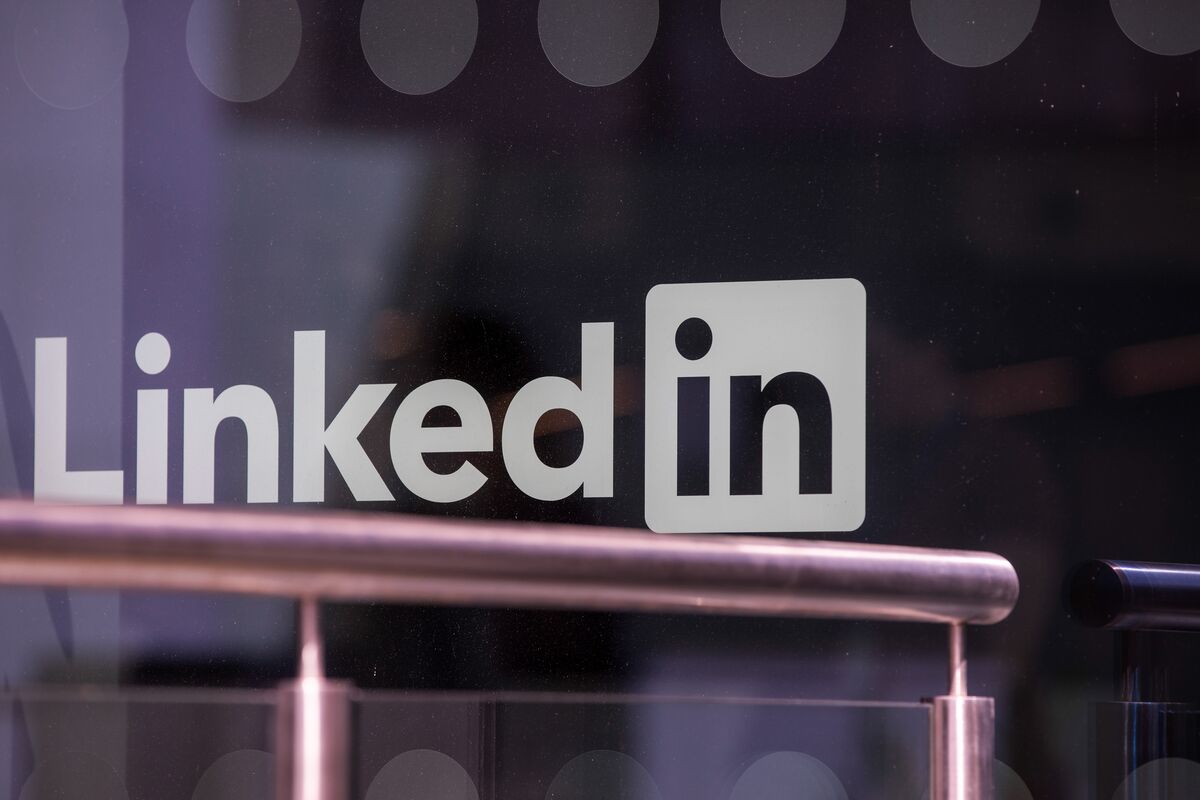 Illustrative photo for: LinkedIn Aims to Clean Up AI Generated Junk LinkedIn — AI
