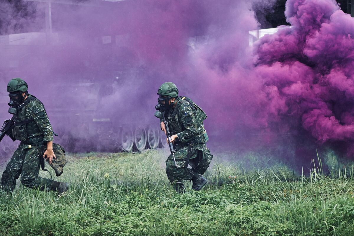 Illustrative photo for: Taiwan war games civilian impact: biggest drills spark