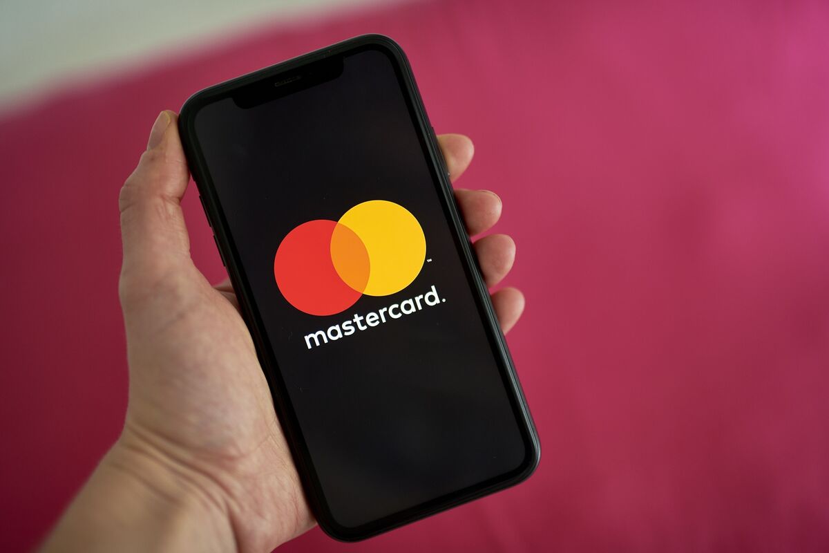 Illustrative photo for: Mastercard payment decline Australia hits Australia